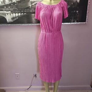 Gianni Bini Pink Pleated Midi Dress